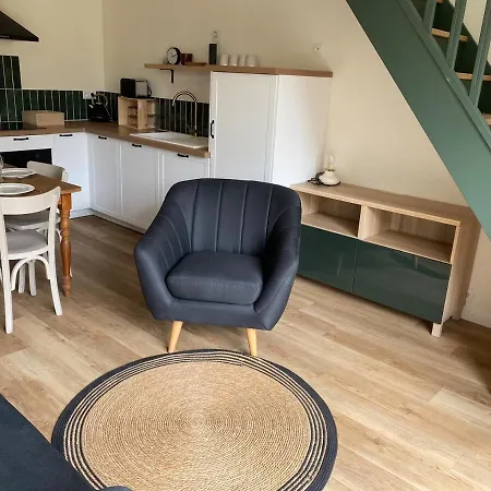 בית נופש Charming House In בווה